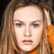 Lizzie Boys, 25 (电视女演员)