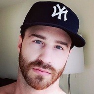 Lockhart Brownlie, 33 (舞蹈家)