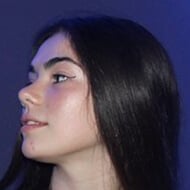 Lola Ferrita, 19 (TikTok Star)