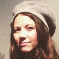 Lola Gil, 50 (画家)