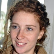 Lola Naymark, 38 (電視女演員)