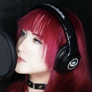 Lollia, 28 (YouTube Star)