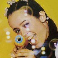 Lolly, 48 (流行歌手)