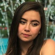 Loretta Goyri, 20 (Cantor Pop)