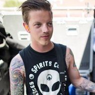 Lou Cotton, 34 (Nghệ sĩ guitar)