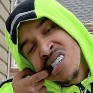 Lou Ratchett, 30 (YouTube明星)