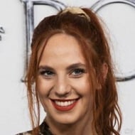 Louise Douglas, 30 (TikTok明星)