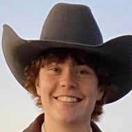 LouJeanJacket, 23 (TikTok明星)