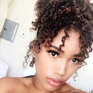 Lovely Bryana, 34 (Star di YouTube)