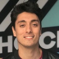 Lucas Lezin, 32 (喜剧演员)