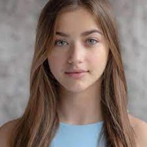 Lucia Efstathiou, 19 (Attrice di film)