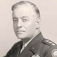 Lucian King Truscott Jr. (1895 - 1965) (战争英雄)