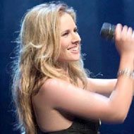 Lucie Silvas, 46 (Popsänger)