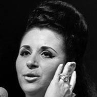 Lucille Starr (1938 - 2020) (乡村歌手)