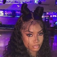 Lucy Papers, 31 (Instagram Star)