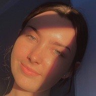 Lucy Wilson, 20 (TikTok Star)