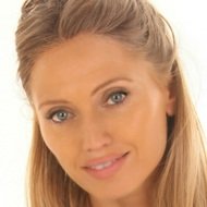Lucy Wyndham-Read, 53 (YouTube Star)
