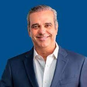 Luis Abinader, 58 (Économiste)