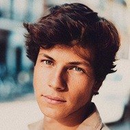 Luis Mas, 27 (Pop Singer)