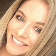 Luisa Hackney, 28 (Instagram Star)