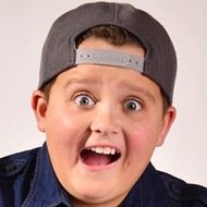 Luke Olinselot, 18 (YouTube-ster)
