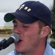 Luke Stricklin, 42 (乡村歌手)