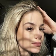 LuluLuvely, 30 (Twitch Star)