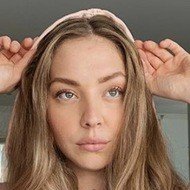 Luna Montana, 23 (YouTube明星)
