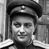 Lyudmila Pavlichenko (1916 - 1974) (Eroe di guerra)