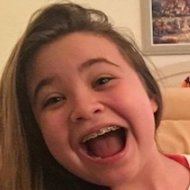 Madeline Silinskie, 21 (YouTube明星)