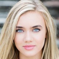 Madi Burton, 25 (现实之星)