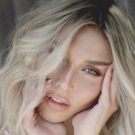 Madison Callaghan, 29 (企业家)