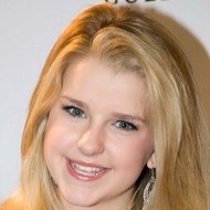 Madison Curtis, 28 (TV Actress)