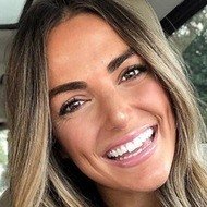 Madison Nelson, 35 (博主)