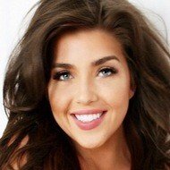 Madison Payne, 31 (Blogger)