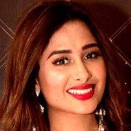 Mahira Sharma, 27 (模特)