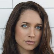 Maiara Walsh, 36 (TV Actress)