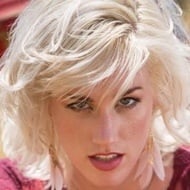 Mair Mulroney, 34 (电视女演员)