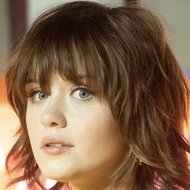 Maisie Peters, 25 (Pop Singer)