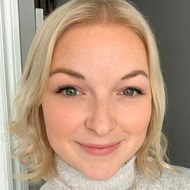 Mallory Rowan, 32 (Blogger)
