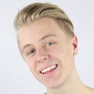 Manfred Erlandsson, 24 (YouTube Star)