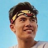 MangoTango, 26 (YouTube Star)