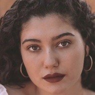 Mar de Garrido, 25 (Instagram Star)