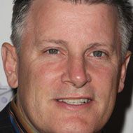 Marc Crawford, 64 (曲棍球教練)