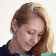 Margaret Scrinkl, 41 (Illustrator)