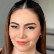 Maria Carmela Brosas, 50 (喜剧演员)