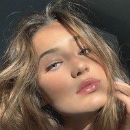 Marianna Rozmajzl, 22 (Family Member)