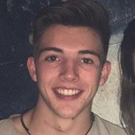 Mariano Razo, 26 (体操运动员)