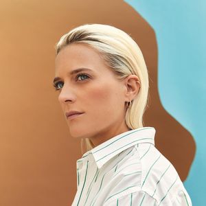 Marie Papillon, 36 (TV Actress)