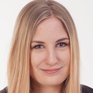 MarisMuffin, 31 (YouTube Star)